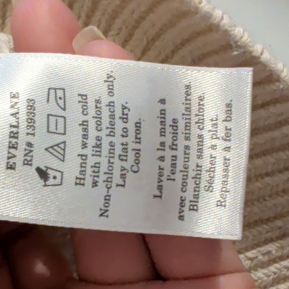 EVERLANE chunky cream sweater - size small - Picture 3 of 10